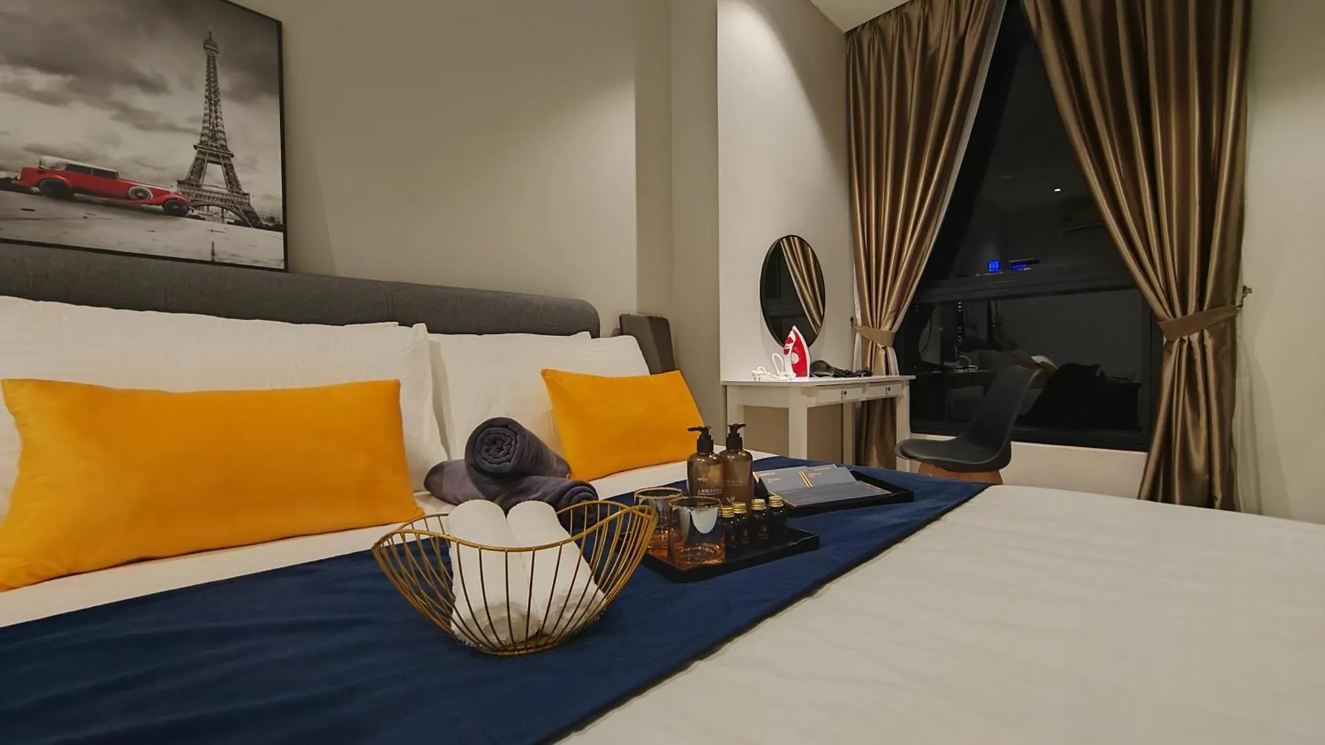 Mont Kiara Main Street Walking Distance Suwnay 163 1 Bedroom Balcony 1-3Pax 0*, 吉隆坡 马来西亚
